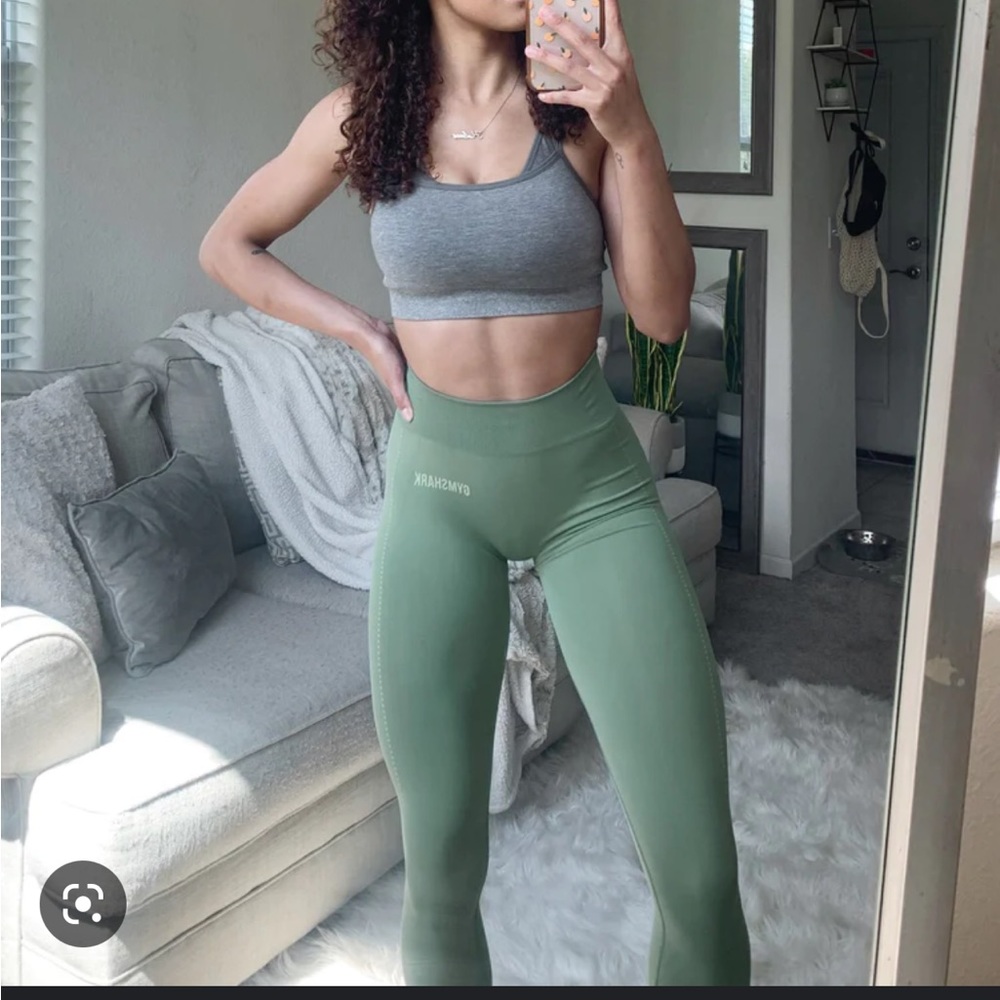Gymshark Breeze lightweight green seamless tights- medium